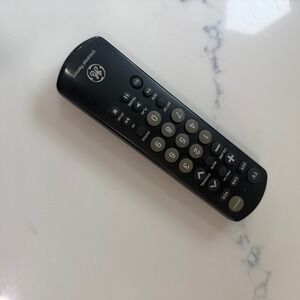GE Universal Remote Control GEU401 Black 3-Device TV VCR CAB Replacement